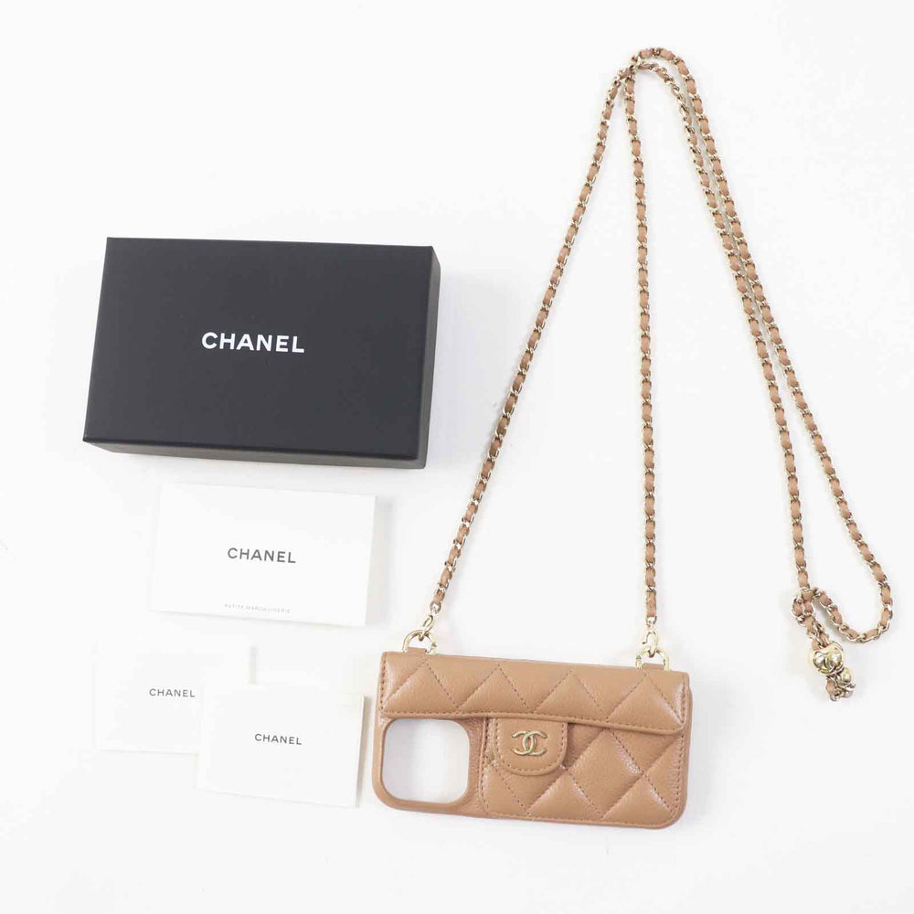 CHANEL iPhone case AP3553 Caviar skin Brown beige Women Used Authentic