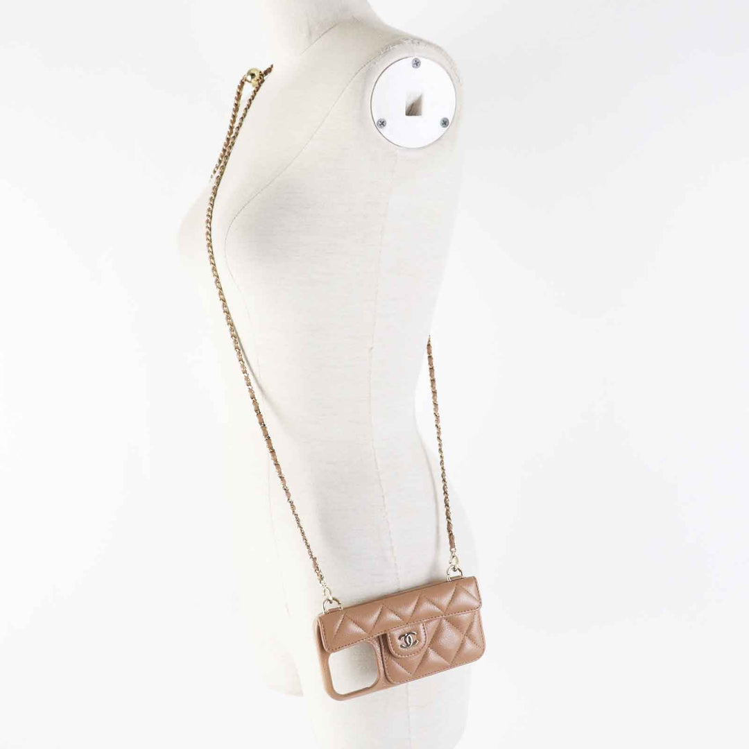 CHANEL iPhone case AP3553 Caviar skin Brown beige Women Used Authentic