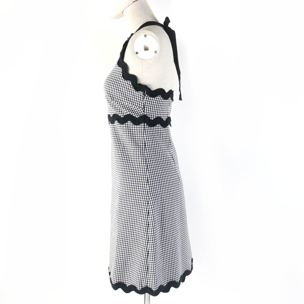 MIUMIU one piece MF3410 Main: 98% cotton, Main: 2% elastane, Part: 100% cotton, Lining: 100% rayon Black type Women 38 Used Authentic