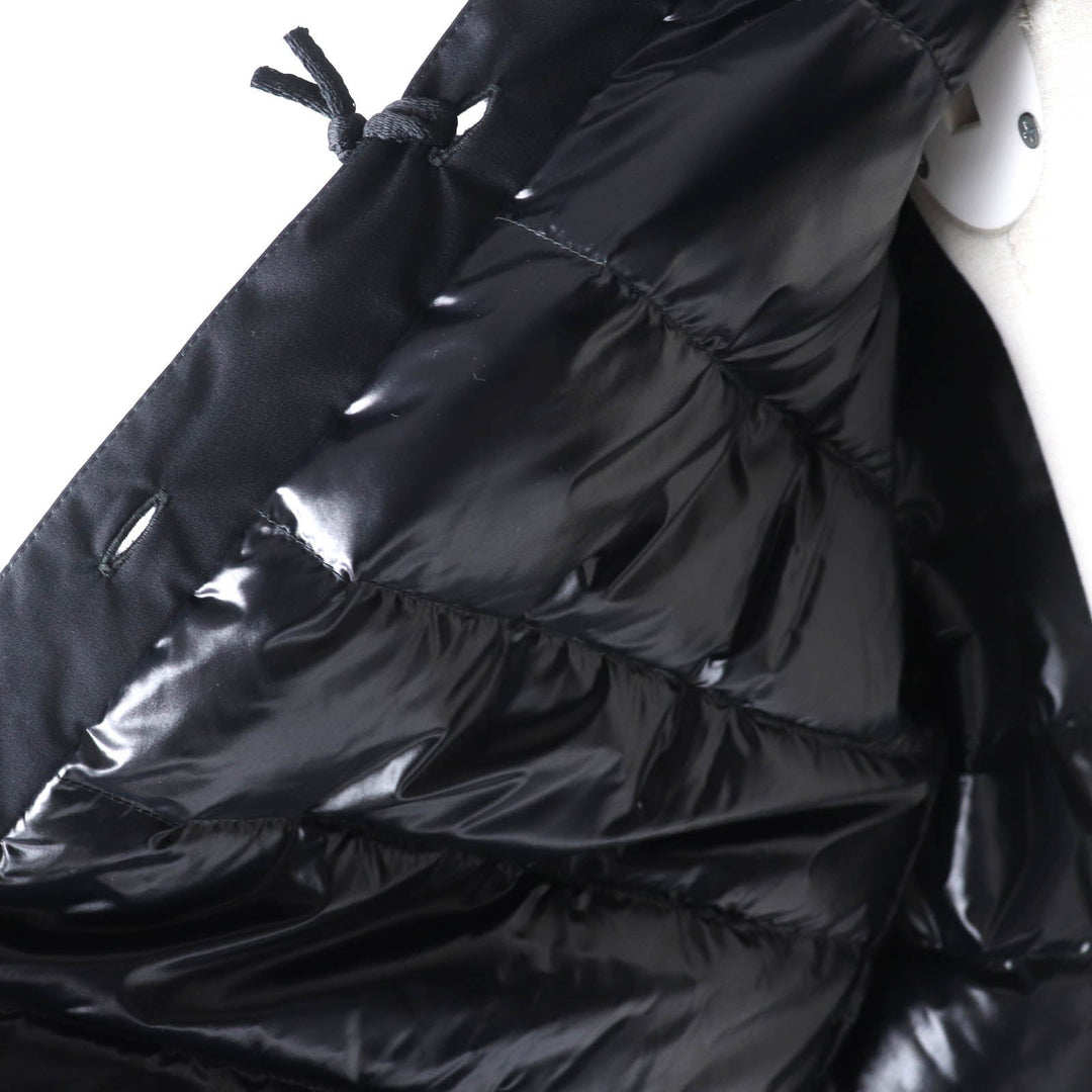 MONCLER Down jacket Outer: 100% nylon, Lining: 100% nylon, Filling: 90% down, Filling: 10% feather black ISOLEPIS Women zero size Used Authentic