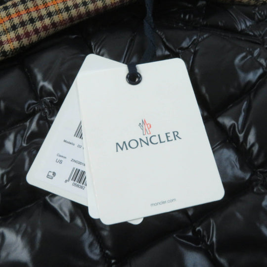 MONCLER skirt Outer: 100% nylon, Lining: 100% nylon, Part: 50% polyester, Part: 50% wool, Filling: 90% down black GONNA Women 38 Used Authentic