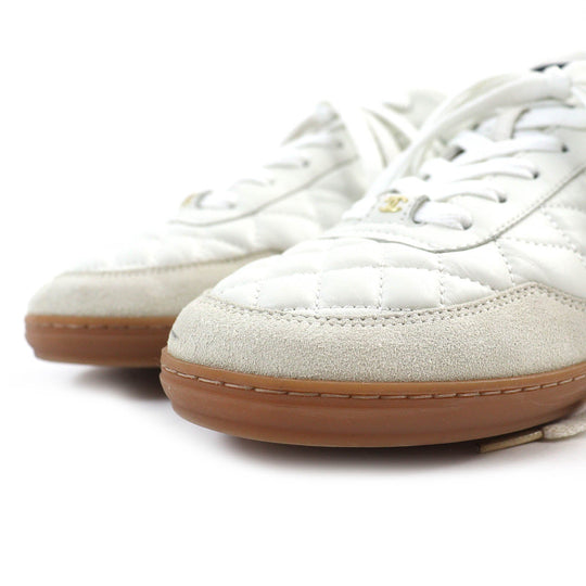 CHANEL sneakers G45335 Main: Leather, Part: Suede leather White gray mens 40 Used Authentic