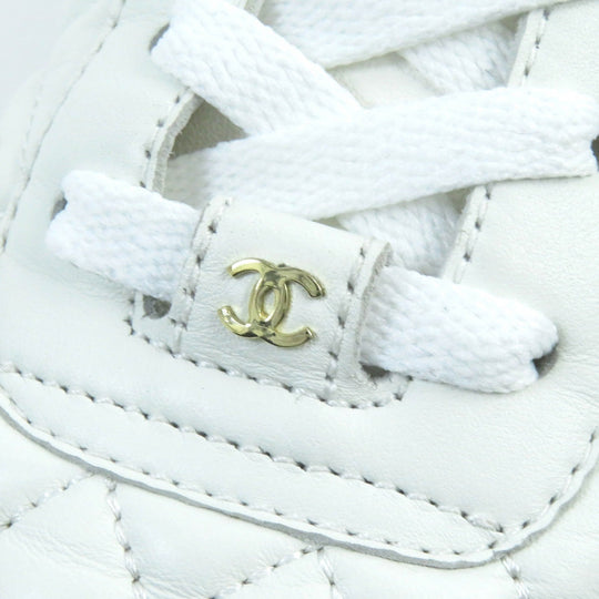 CHANEL sneakers G45335 Main: Leather, Part: Suede leather White gray mens 40 Used Authentic