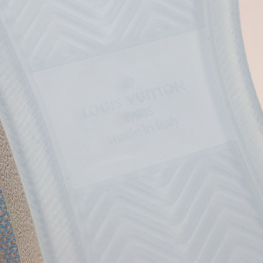LOUIS VUITTON High cut sneakers 1AA0D3 Main: Leather White light blue Rivoli line mens 6 Used Authentic