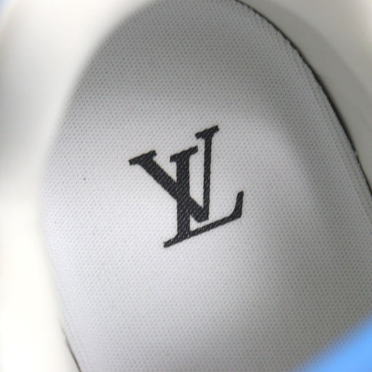 LOUIS VUITTON sneakers 1ABD1G Main: Leather White blue LV trainer line mens 8 Used Authentic