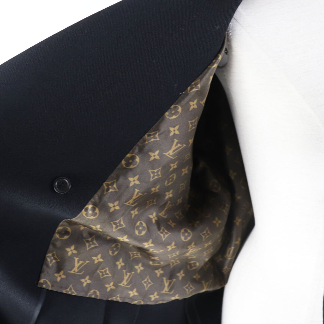 LOUIS VUITTON coat Outer: 98% wool, Outer: 1% rayon, Outer: 1% polyester, Lining: 81% silk, Lining: 19% cotton black Women 36 Used Authentic