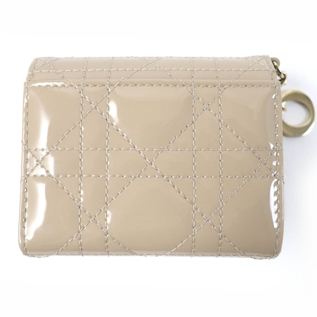 Christian Dior Tri-fold wallet S0181OVRB Main: Patent leather beige Lady Dior Lotus Wallet Women Used Authentic