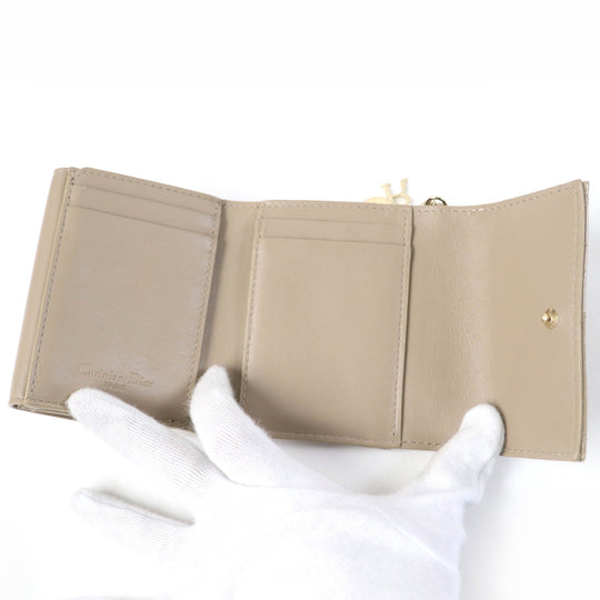 Christian Dior Tri-fold wallet S0181OVRB Main: Patent leather beige Lady Dior Lotus Wallet Women Used Authentic