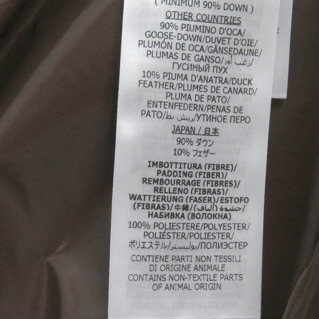 GUCCI Down vest 713715 Main: 100% nylon, Filling: 90% down, Filling: 10% feather, Partial: 100% polyester Brown mens 44 Used Authentic