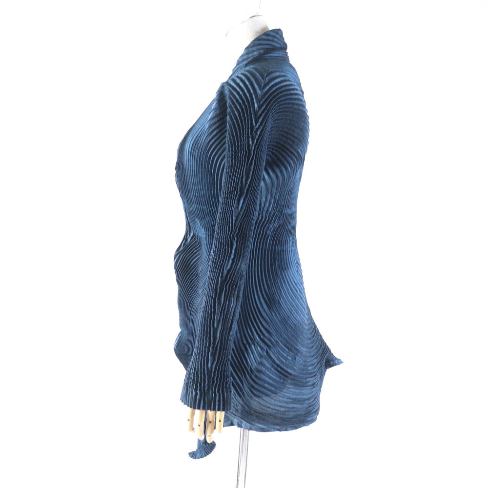 ISSEY MIYAKE cardigan IM44FD501 Main: 59% polyester, 32% triacetate, 9% polyurethane Navy type Women 2 Used Authentic