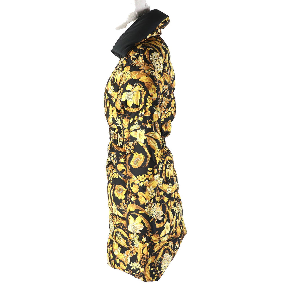 VERSACE down coat 1002795 Outer: 100% polyester, Lining: 100% polyester, Filling: 80% down, Filling: 20% feather Black Yellow type Women 36 Used Authentic