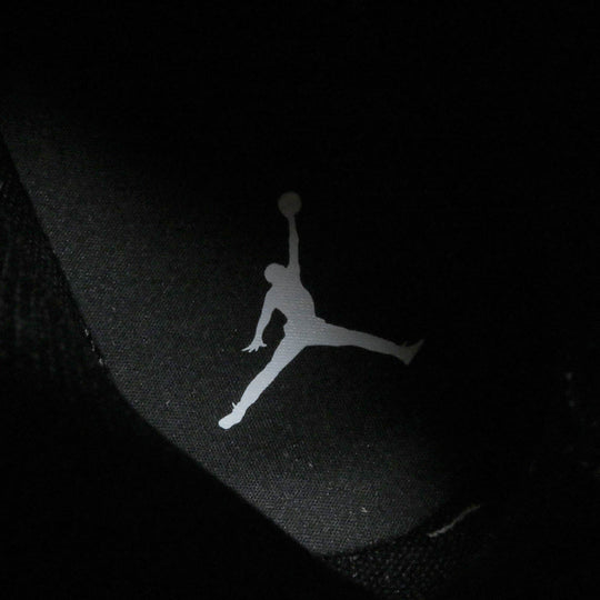 NIKE sneakers HJ4363-001 Main: Suede leather Black Grey AIR JORDAN 1 MID SE V2 mens 26 Used Authentic