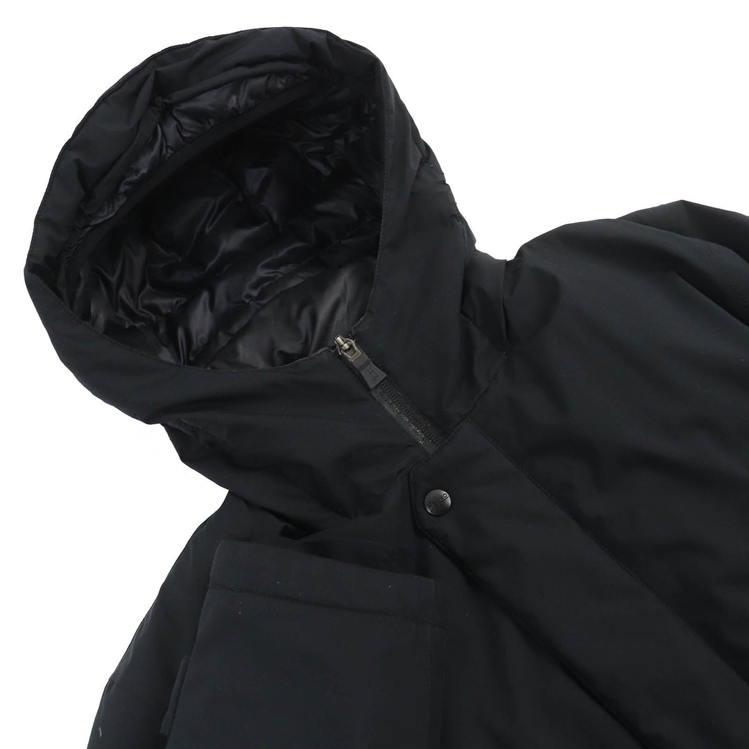 Herno Down jacket PI091UL Outer: 100% polyester, Lining: 100% polyamide (nylon), Part: 72% polyamide (nylon), Part: 28% elastane (polyurethane), Part: 85% nylon black Laminar mens 46 Used Authentic
