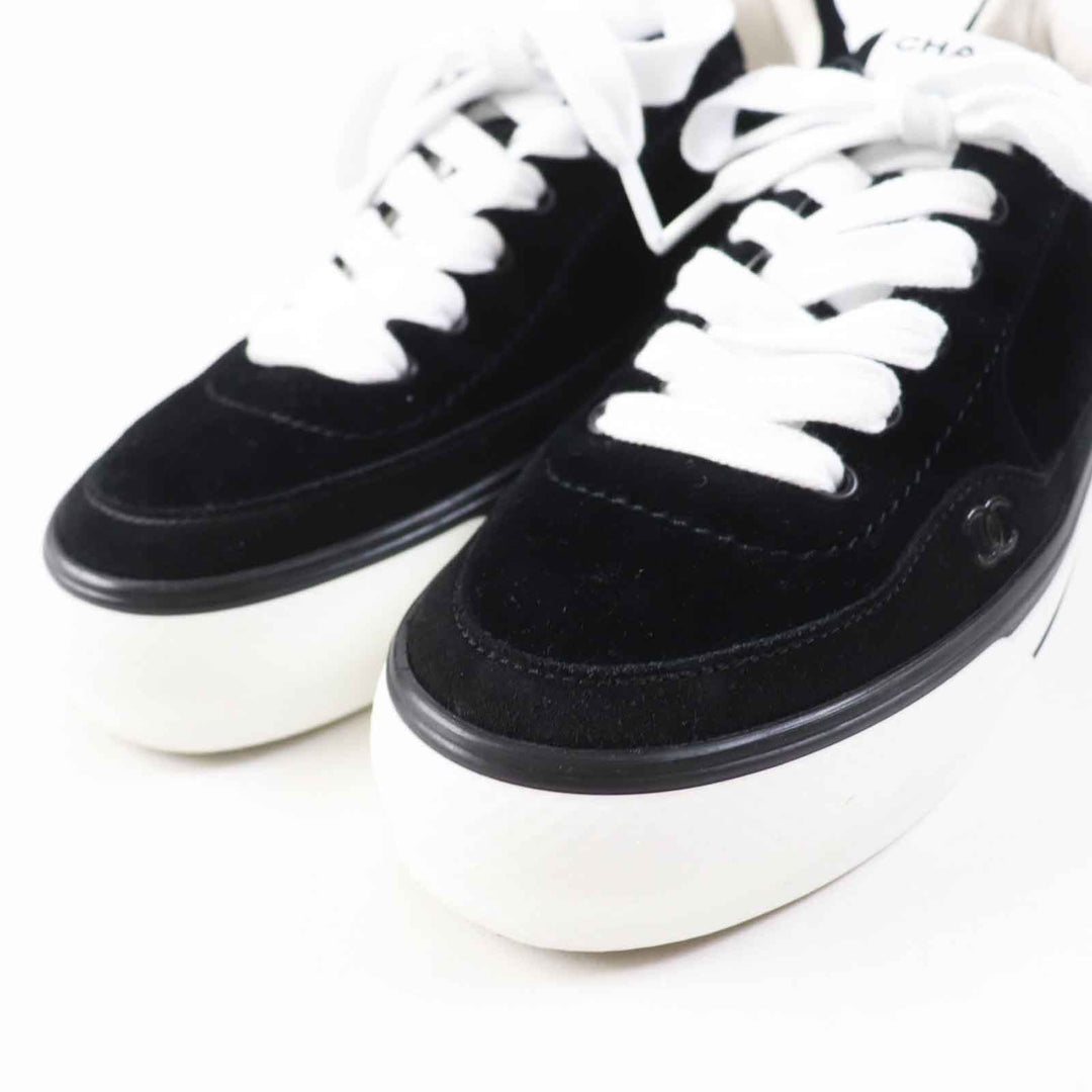 CHANEL sneakers 23B G45208 Main: Velvet, Part: Suede calfskin Black White Women 39 Used Authentic