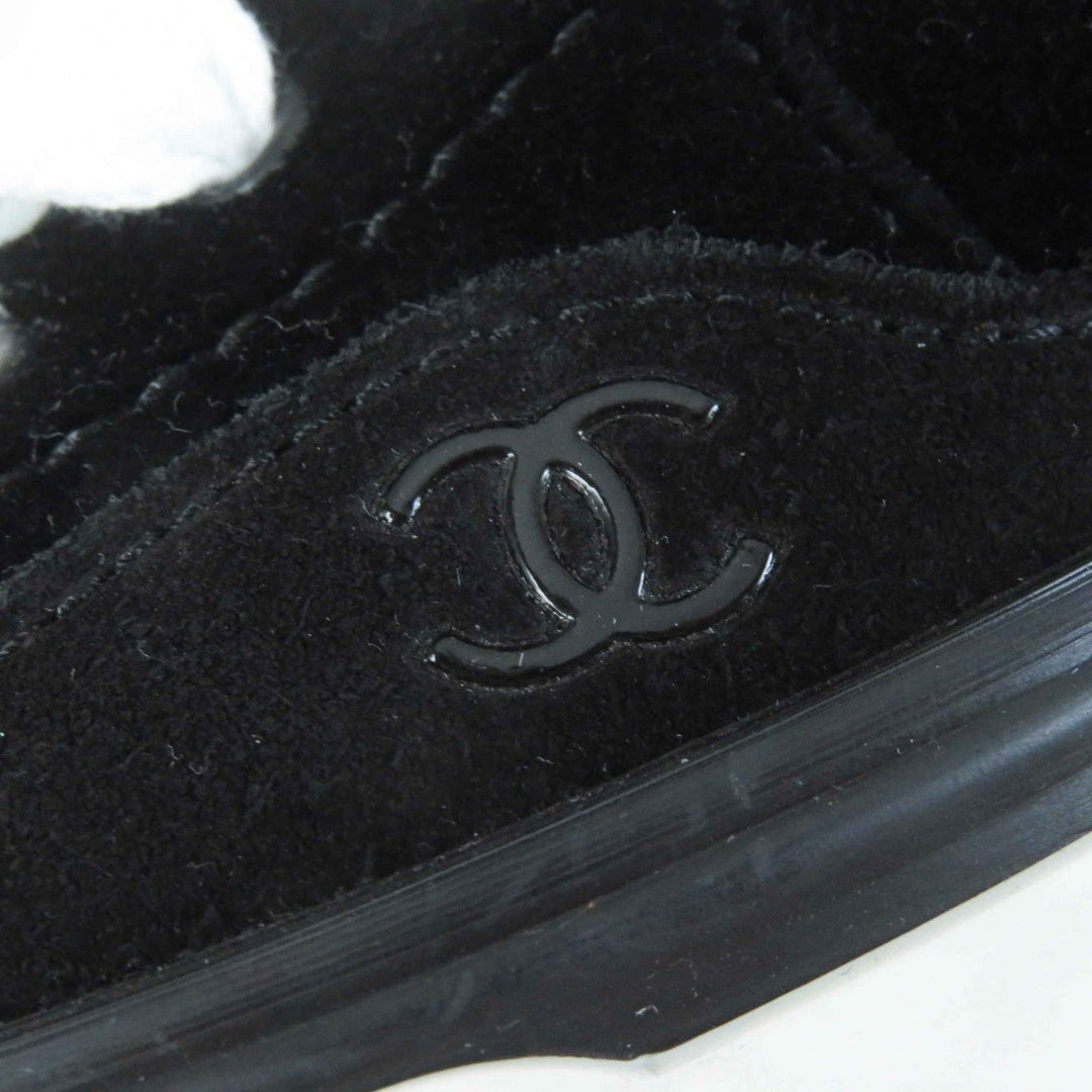 CHANEL sneakers 23B G45208 Main: Velvet, Part: Suede calfskin Black White Women 39 Used Authentic