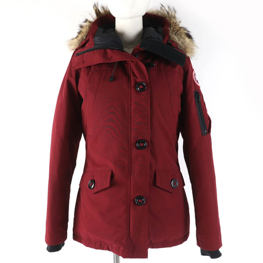 CANADA GOOSE Down jacket 2530JL Main: 85% polyester, Main: 15% cotton, Lining: 100% nylon, Filling: 80% down, Filling: 20% feather Red type MONTEBELLO Women S Used Authentic