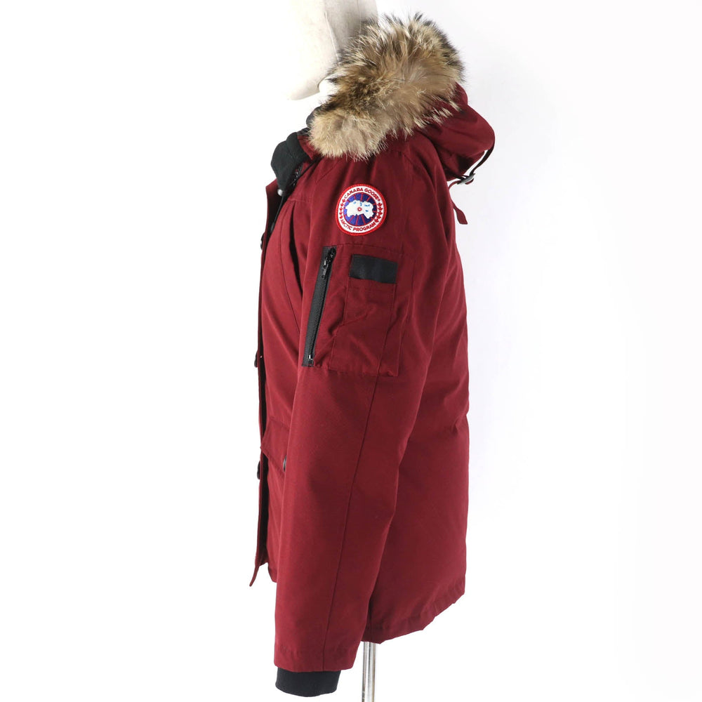 CANADA GOOSE Down jacket 2530JL Main: 85% polyester, Main: 15% cotton, Lining: 100% nylon, Filling: 80% down, Filling: 20% feather Red type MONTEBELLO Women S Used Authentic