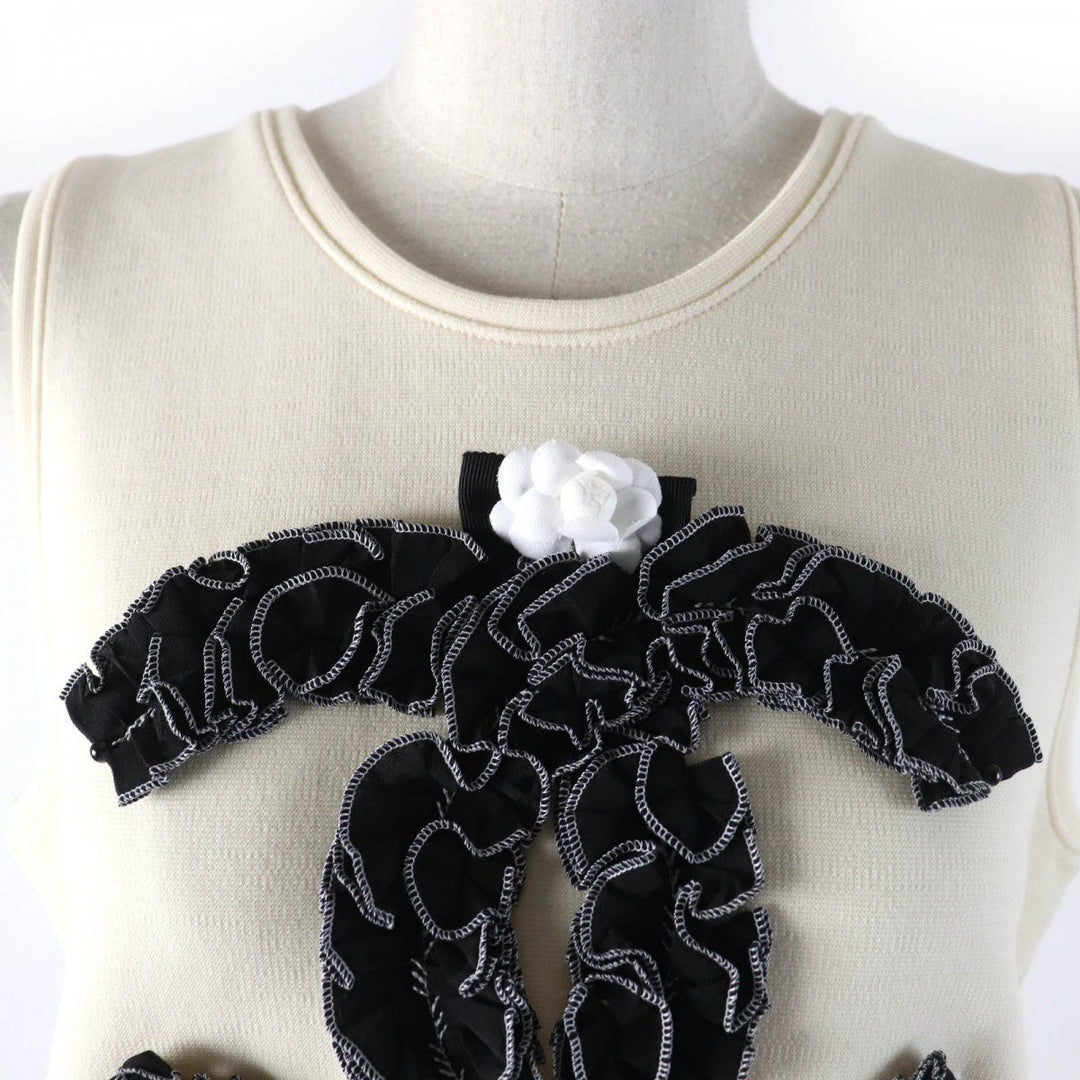 CHANEL tops 20A P64484V21533 Main: 100% wool Ivory Women 42 Used Authentic