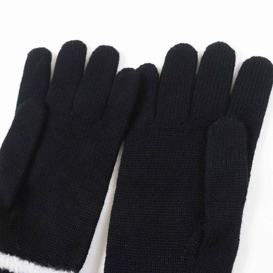 CHANEL gloves Main: 73% wool, 19% cashmere, 4% silk, 2% nylon, 1% polyester Black White Two-piece set Women Used Authentic