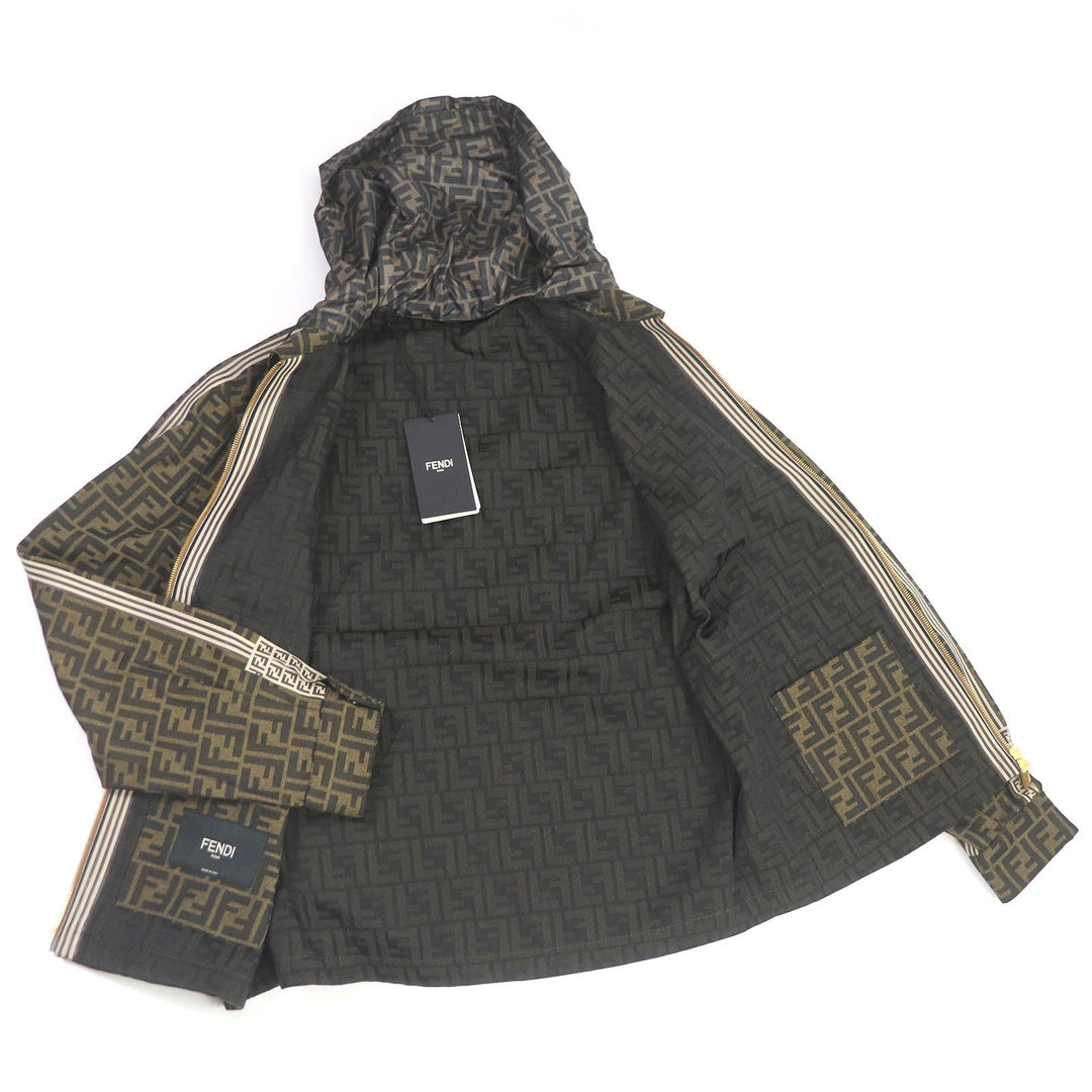 FENDI Mountain Hoodie FW0956 Outer material: 62% polyester, Outer material: 33% cotton, Outer material: 5% acrylic, Lining: 100% polyester, Part: 100% polyurethane Brown mens 44 Used Authentic