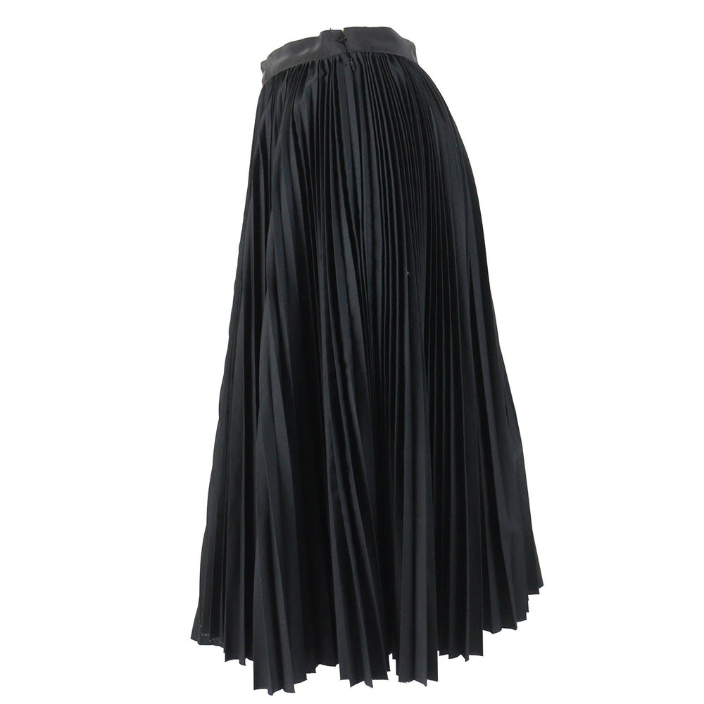 Sacai Pleated skirt SCW-086 Outer: 65% polyester, Outer: 35% cotton, Lining: Cupra Black navy Cotton Poplin Zipper Skirt Women Zero size Used Authentic