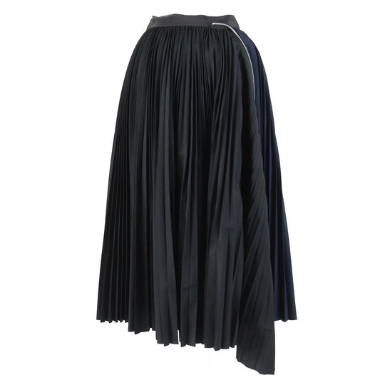 Sacai Pleated skirt SCW-086 Outer: 65% polyester, Outer: 35% cotton, Lining: Cupra Black navy Cotton Poplin Zipper Skirt Women Zero size Used Authentic