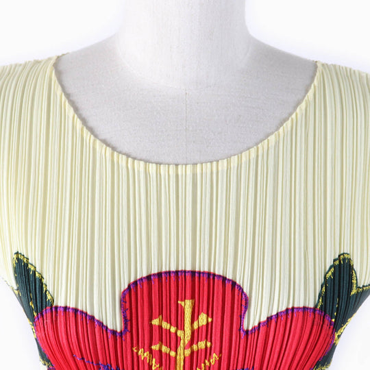 PLEATS PLEASE Cut PP91-JK572 Main: 100% polyester Multi Women 3 Used Authentic