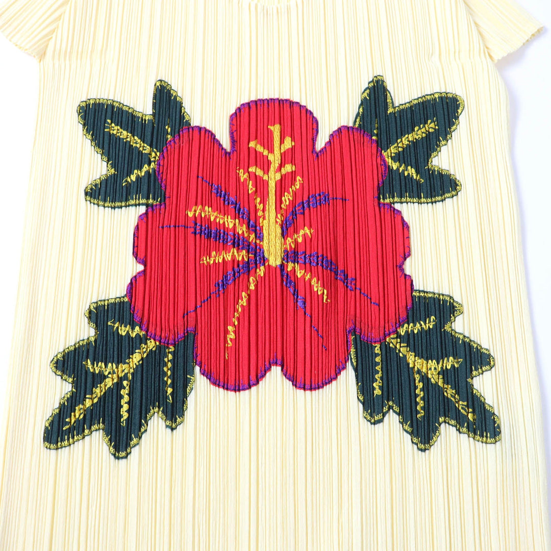 PLEATS PLEASE Cut PP91-JK572 Main: 100% polyester Multi Women 3 Used Authentic