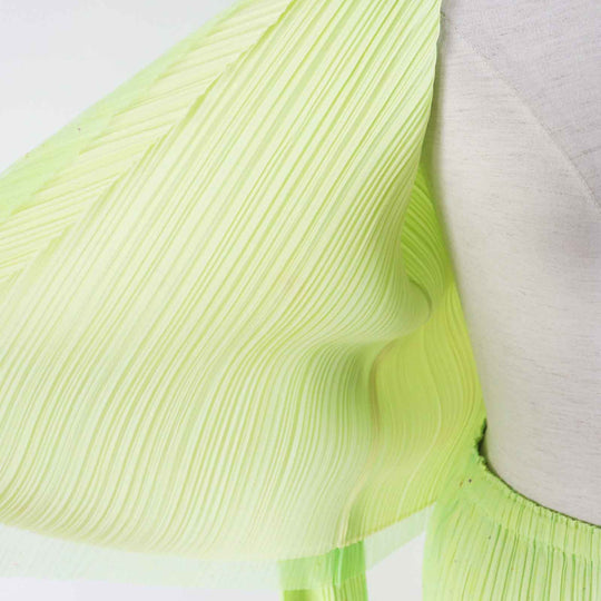 PLEATS PLEASE setup PP51-JO544 PP51-JG545 Main: 100% polyester Light green Women (Top) 2,(Bottom) 3 Used Authentic