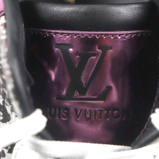 LOUIS VUITTON Low cut sneakers Main: Leather White purple Runaway line mens 7 1/2 Used Authentic