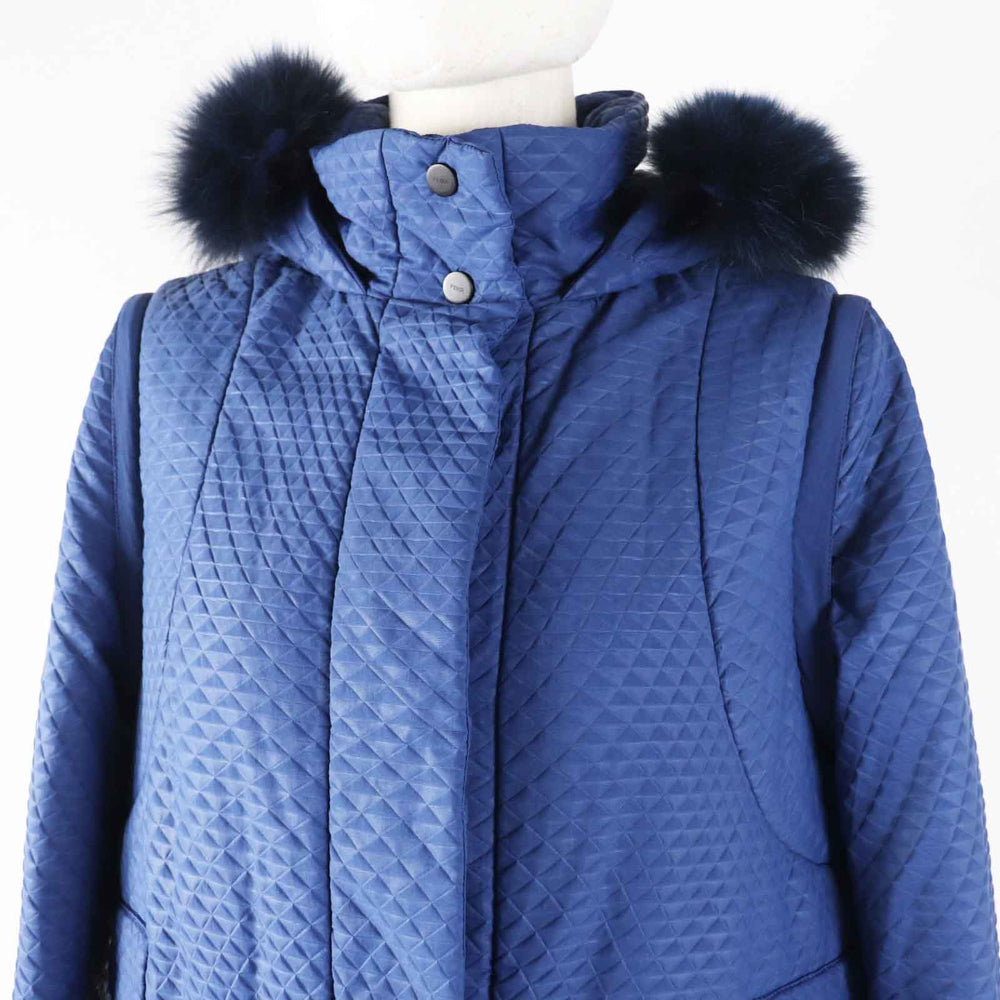 FENDI down coat Outer: 100% nylon, Lining: 100% polyester, Filling: 100% polyester, Fur: Fox blue-black Women 40 Used Authentic