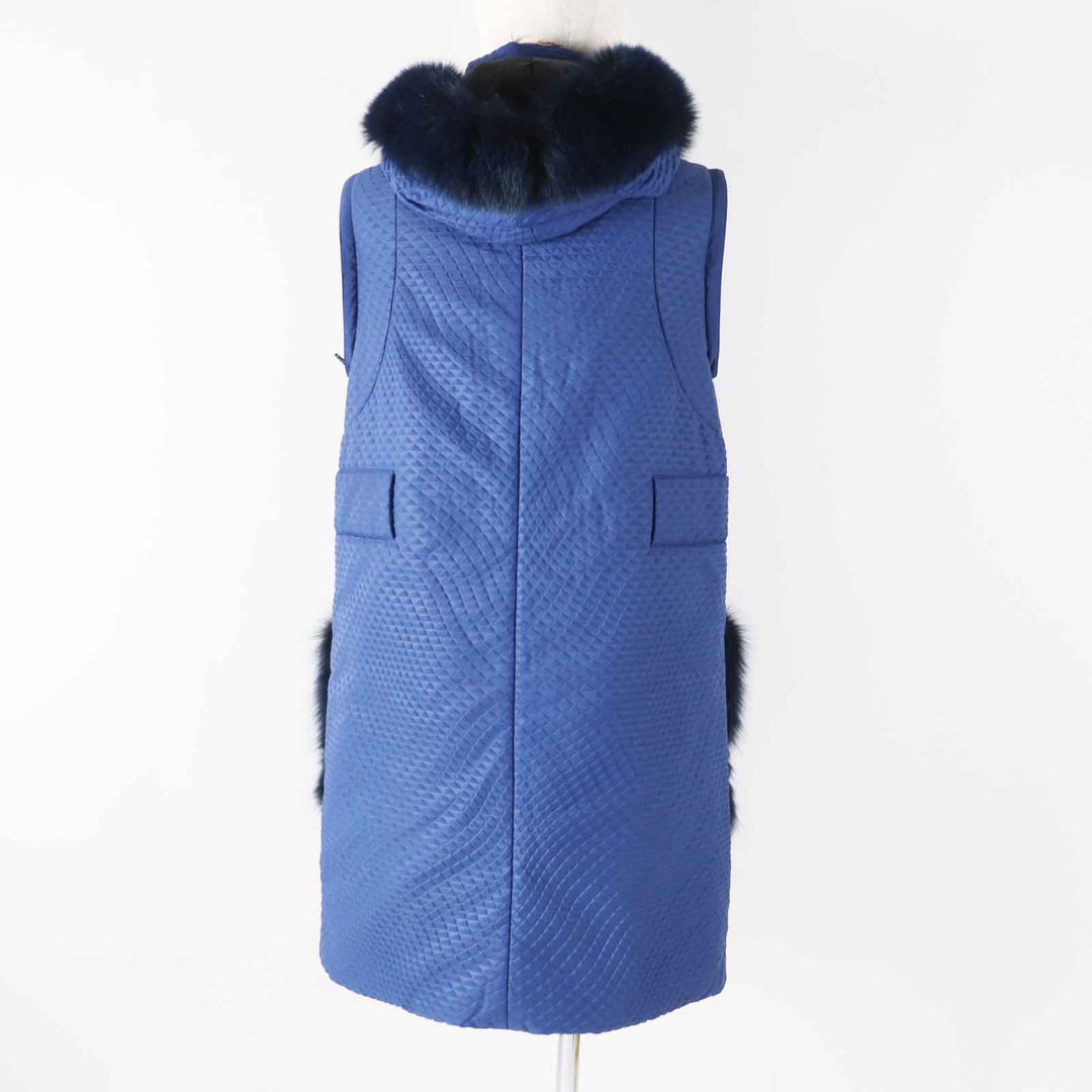 FENDI down coat Outer: 100% nylon, Lining: 100% polyester, Filling: 100% polyester, Fur: Fox blue-black Women 40 Used Authentic