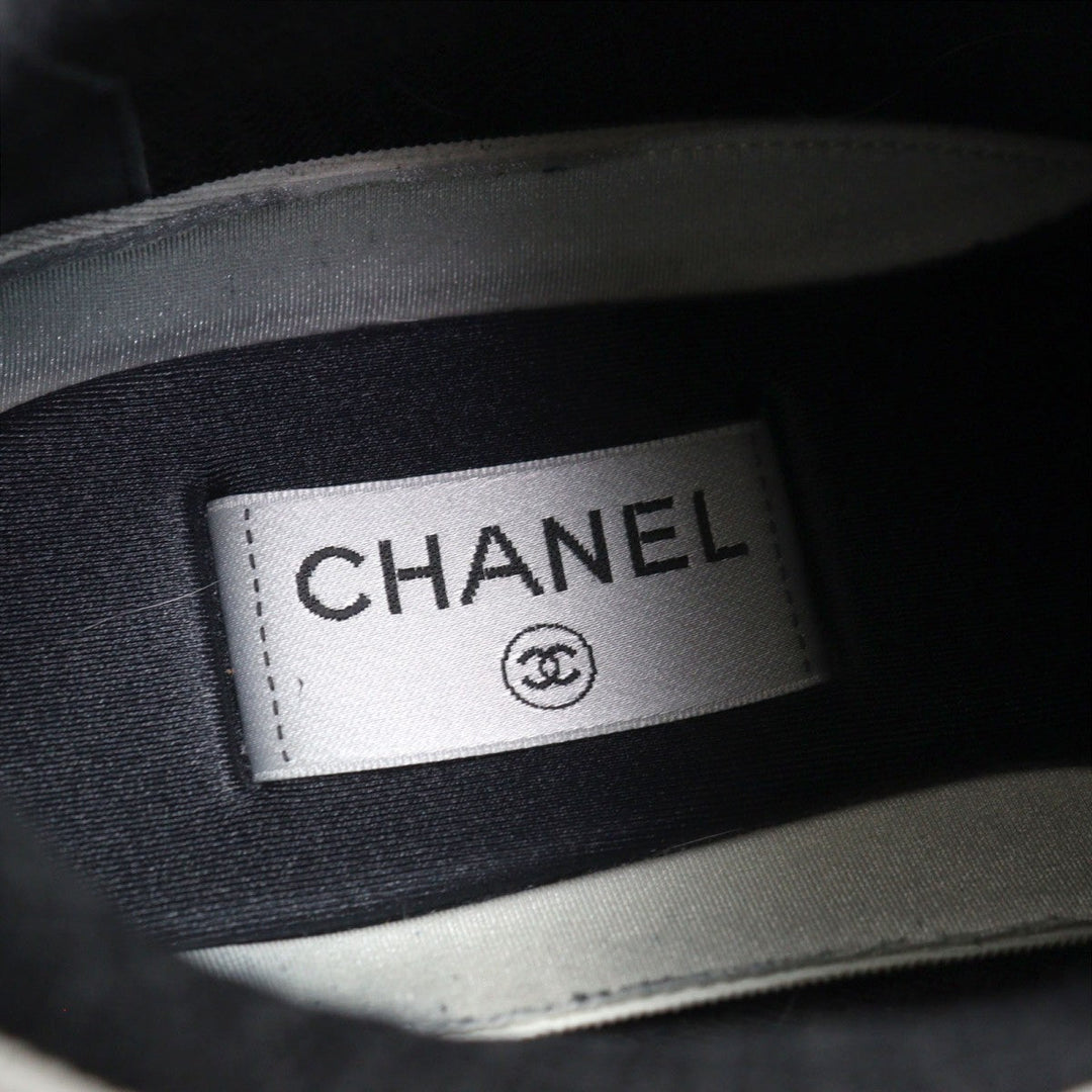 CHANEL sneakers G34087 Main: Nylon, Part: Suede leather, Part: Leather Black gray white mens 41 Used Authentic