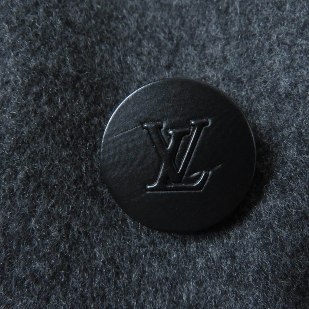 LOUIS VUITTON coat Main: 90% wool, Main: 10% cashmere, Lining: 100% rayon, Part: sheepskin gray Women 36 Used Authentic
