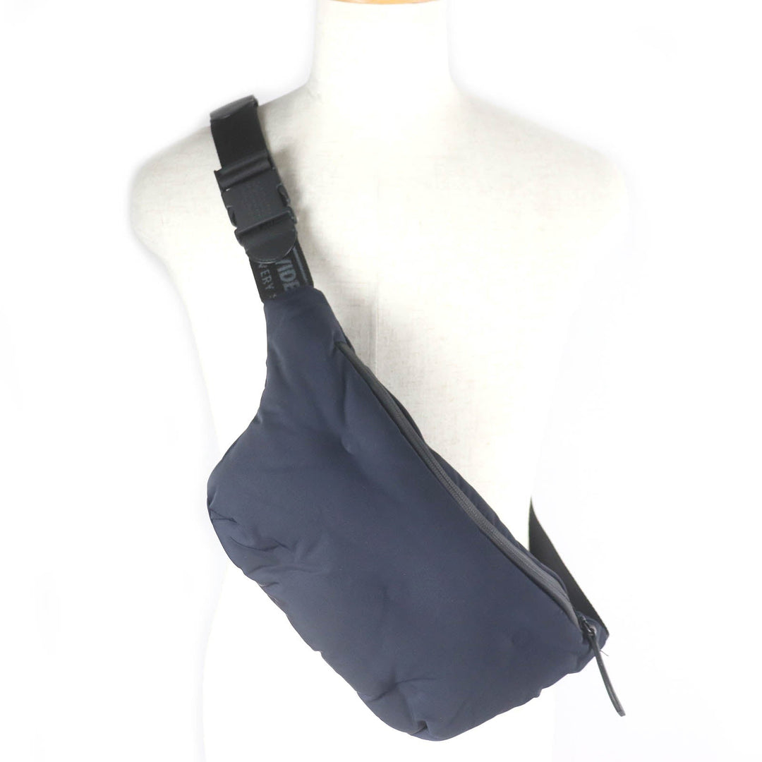 Maison Margiela Waist bag SB1WB0000 PR027 Main: Polyester Navy GLAM SLAM mens Used Authentic