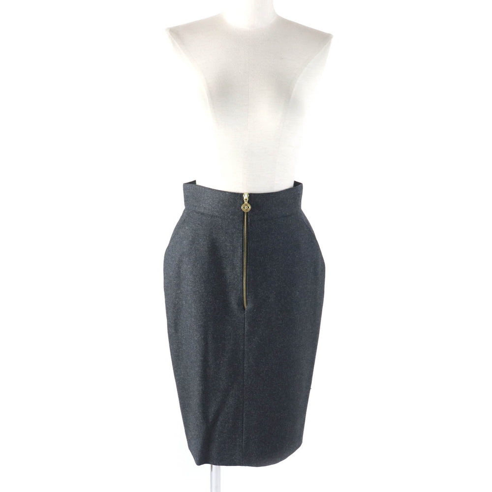 CHANEL Tight Skirt 60PA19229 Outer: 100% wool, Lining: 100% silk Charcoal gray Women 38 Used Authentic