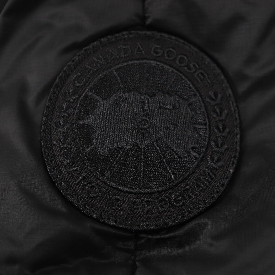 CANADA GOOSE Down jacket 2056MB Outer: 84% polyester, Outer: 16% cotton, Part: 100% nylon, Lining: 100% nylon, Part: 82% acrylic black Paradigm Chilliwack Bomber Black Label mens XS Used Authentic