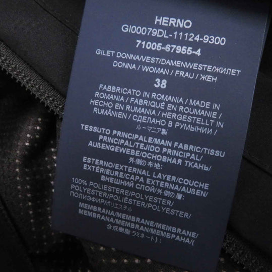 Herno Best GI00079DL Outer: 100% polyester, Lining: 100% nylon black Laminar Women 38 Used Authentic