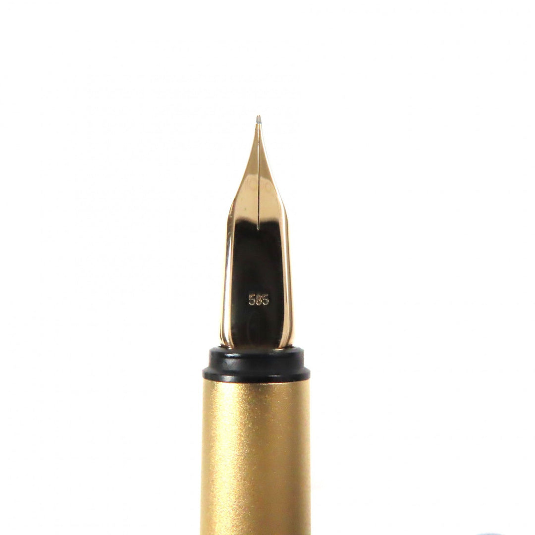 MONTBLANC fountain pen Main: 20K gold plating Nib: K14 gold Noblesse mens Used Authentic