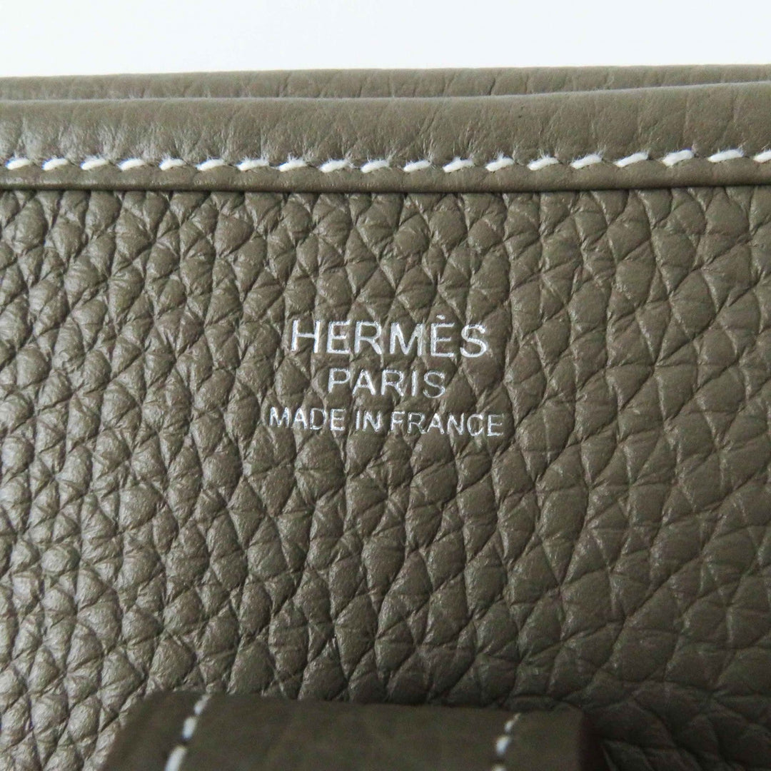 HERMES Shoulder Bag Taurillon Clemence Etope Evelyn 3PM