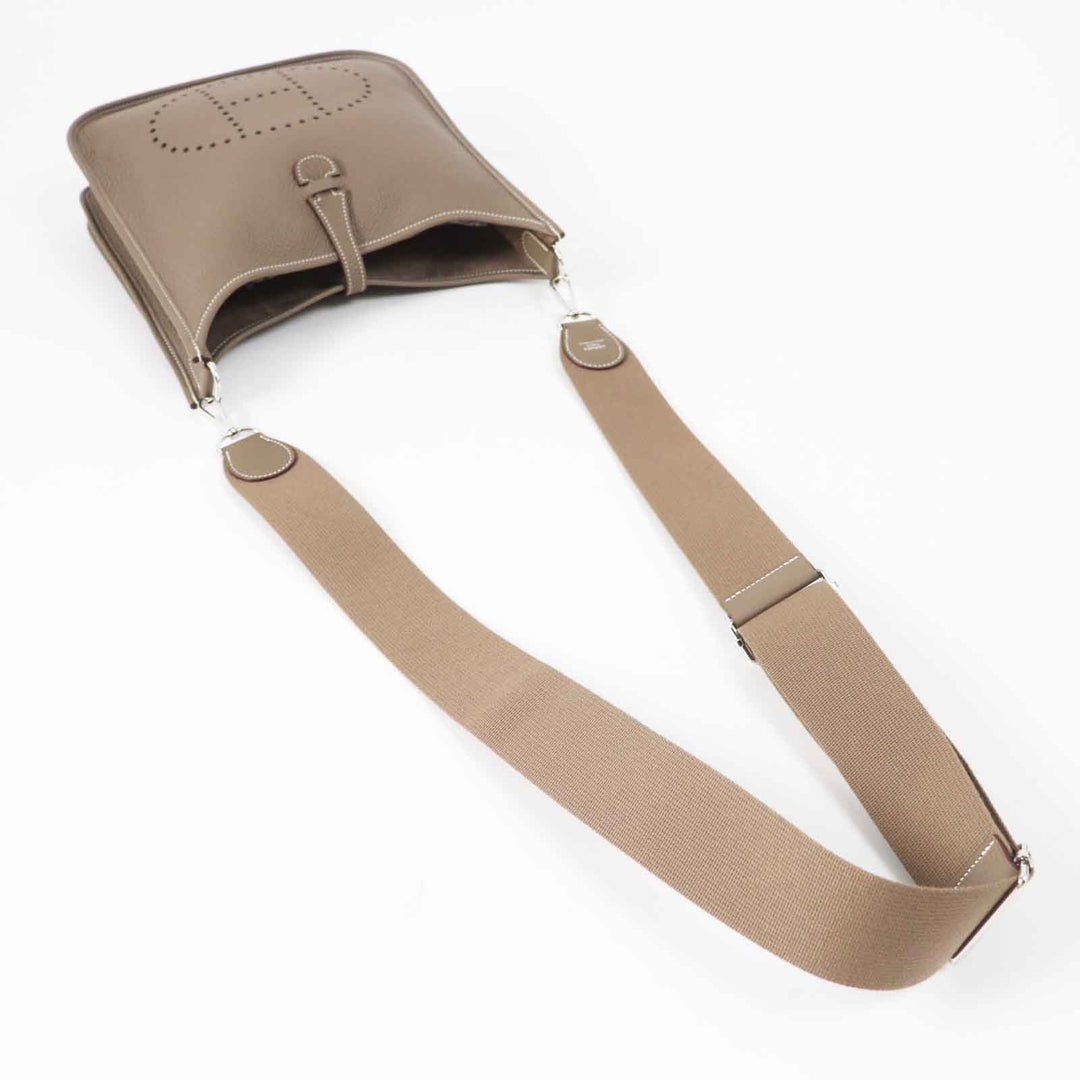 HERMES Shoulder Bag Taurillon Clemence Etope Evelyn 3PM