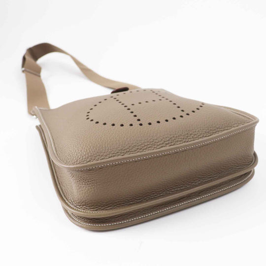 HERMES Shoulder Bag Taurillon Clemence Etope Evelyn 3PM