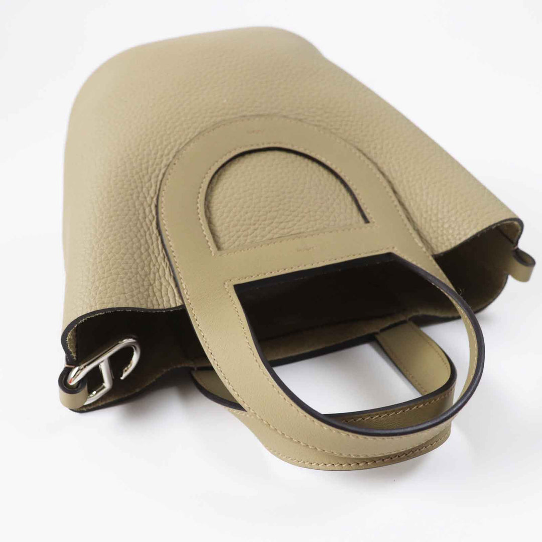 HERMES Handbag Main: Taurillon Clemence, Part: Swift beige marfa in the loop 18 Women Used Authentic