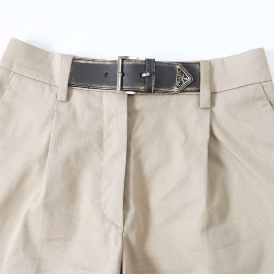 PRADA Shorts P285GK Main: 97% cotton, Main: 3% elastane, Leather part: calf leather, Part: 100% cotton, Lining: 100% cupra beige Women 36 Used Authentic