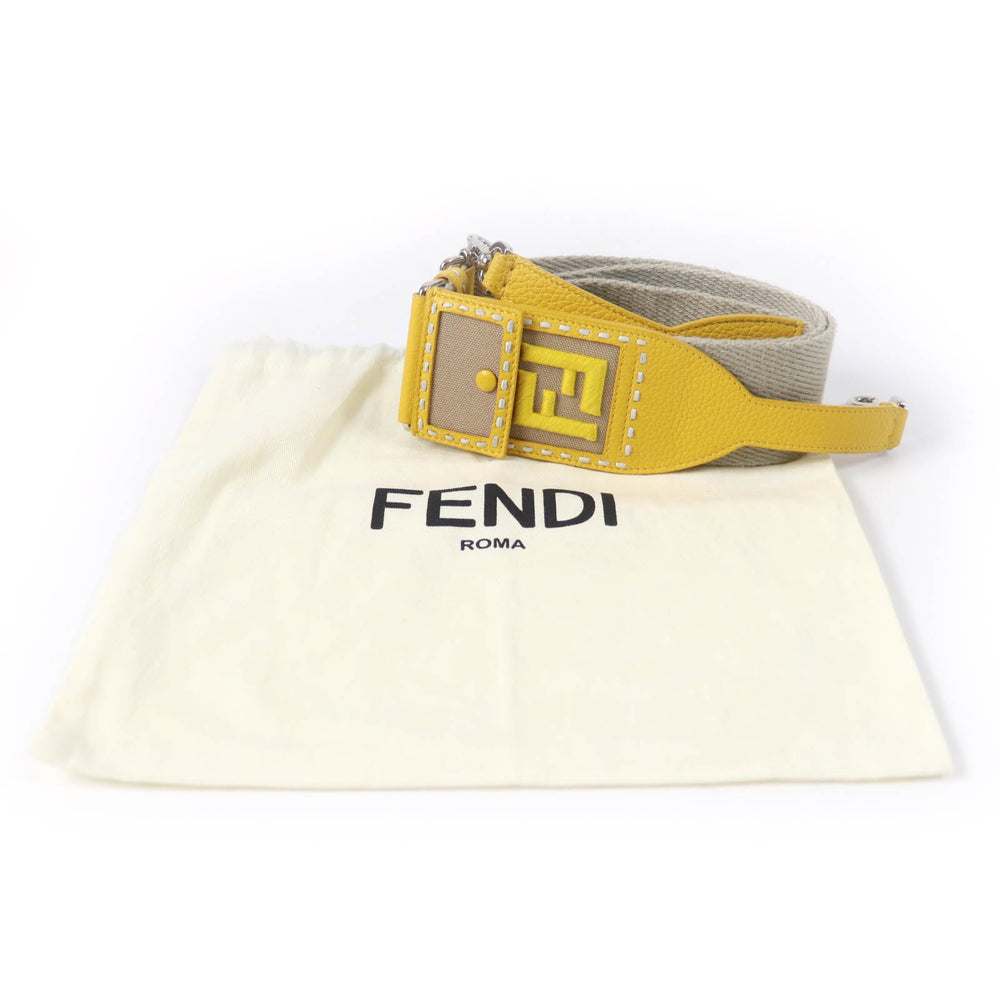FENDI Shoulder strap Main: Canvas, Part: Leather Beige yellow Women Used Authentic