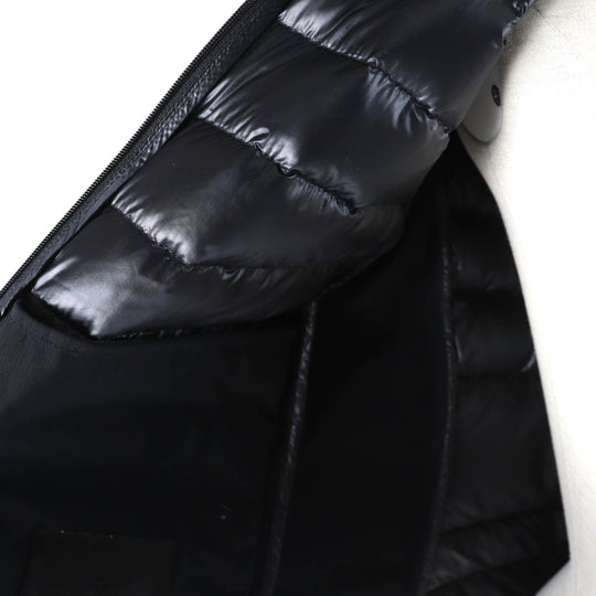 MONCLER Down jacket Outer: 100% nylon, Lining: 100% nylon, Part: 73% nylon, Part: 27% polyurethane, Part: 79% nylon black NADIR Women Zero size Used Authentic