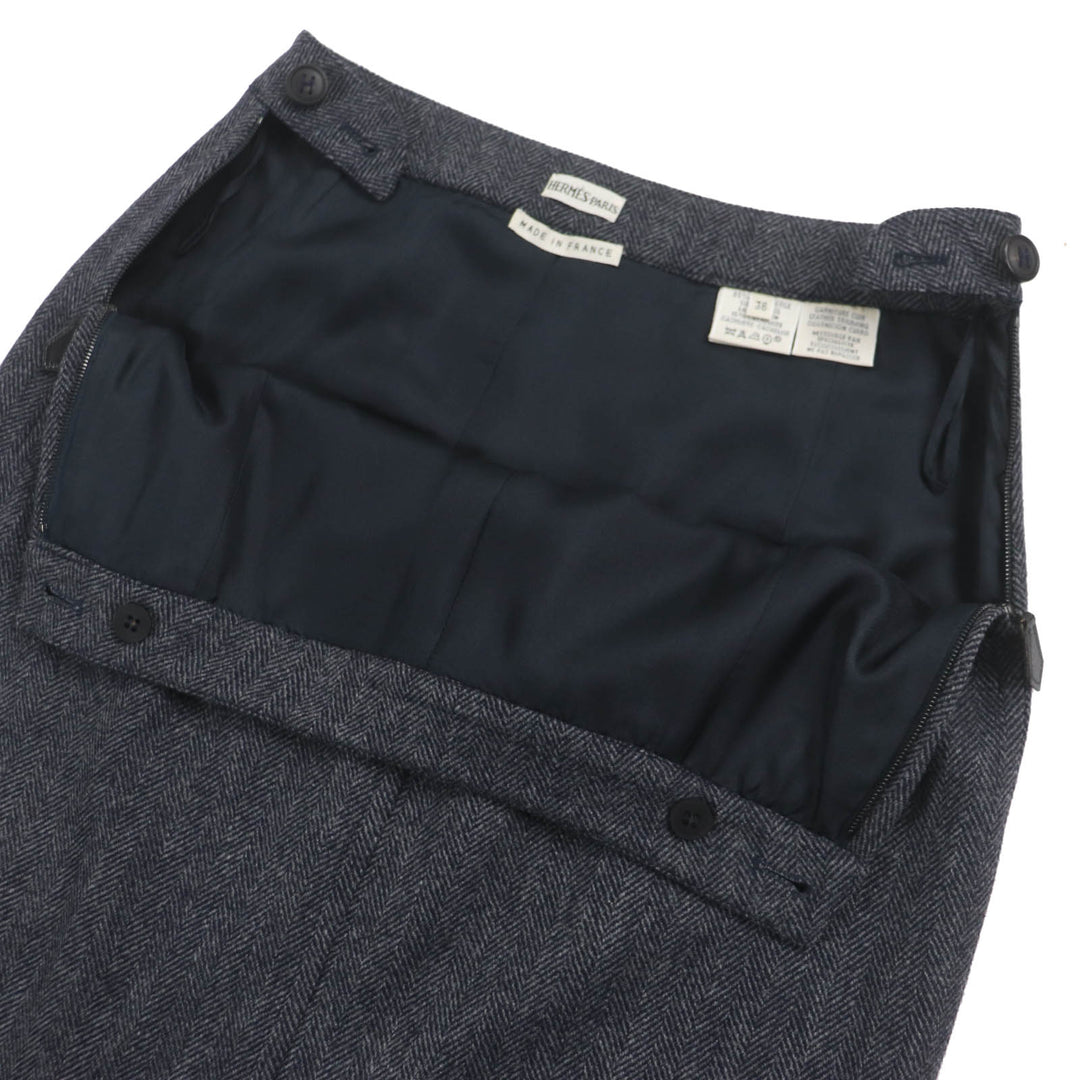 HERMES skirt Outer: 85% wool, Outer: 15% cashmere, Lining: 100% silk Dark gray type Women 36 Used Authentic