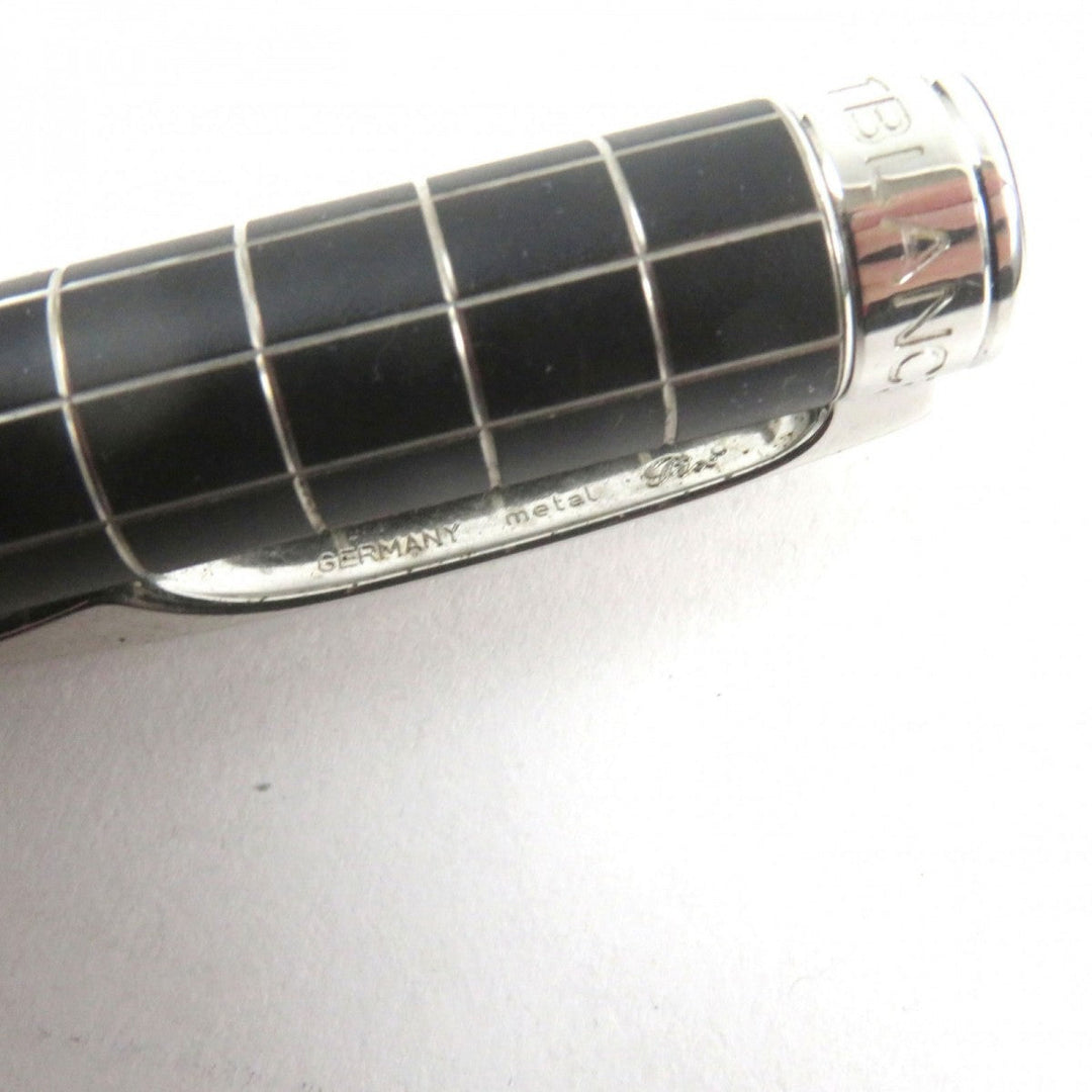 MONTBLANC Ballpoint pen Main: Metal rubber Black Silver Starwalker mens Used Authentic