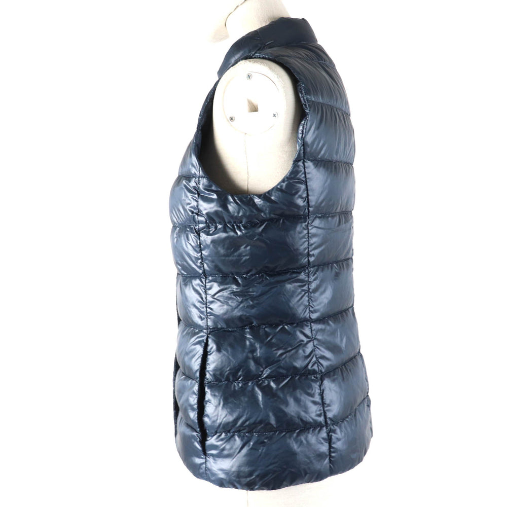 Herno Down vest PI0483D Main: 100% nylon, Lining: 100% nylon, Filling: 90% down, Filling: 10% feather Dark navy Women 40 Used Authentic