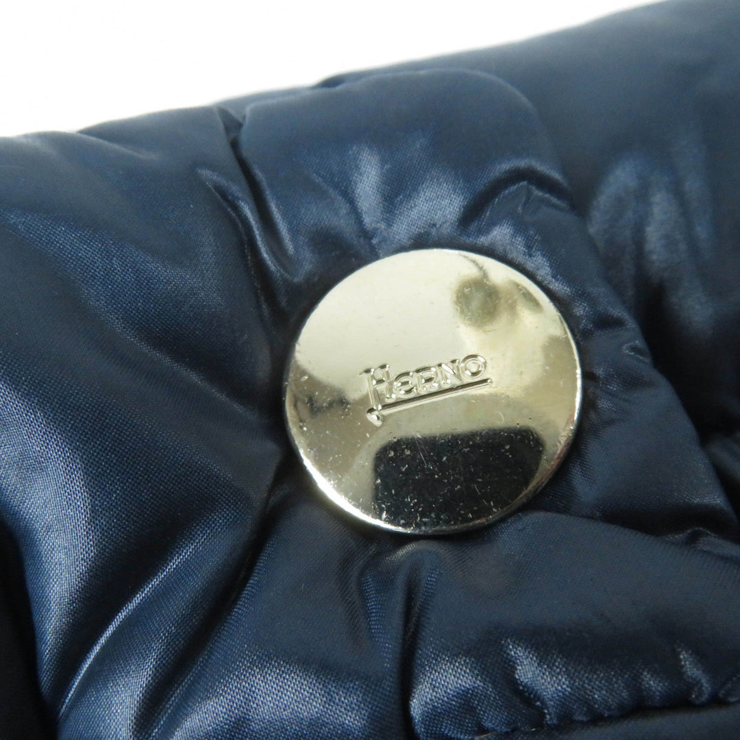 Herno Down vest PI0483D Main: 100% nylon, Lining: 100% nylon, Filling: 90% down, Filling: 10% feather Dark navy Women 40 Used Authentic